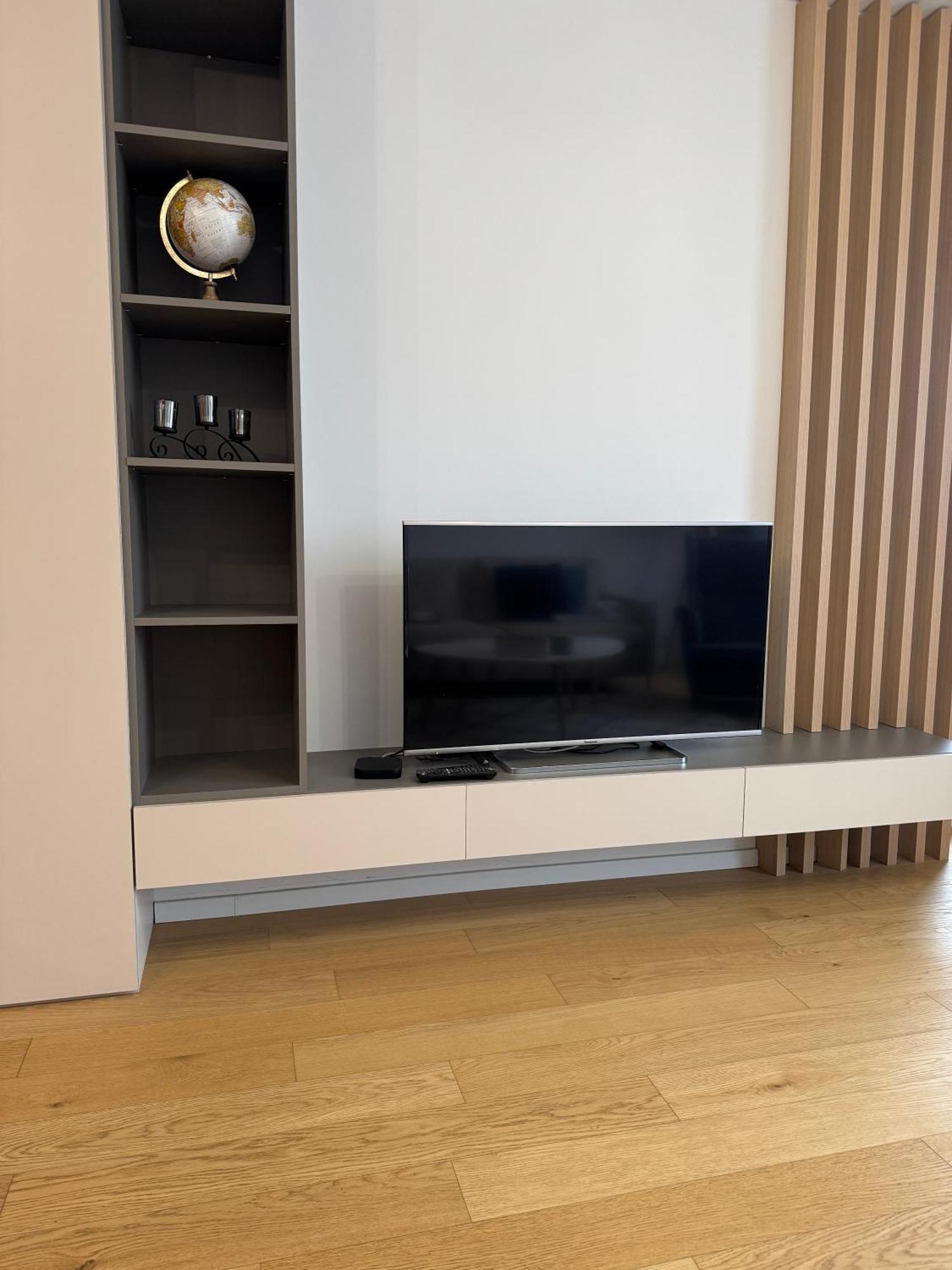 Downtown Charm With Free Parking Spot Apartamento Bratislava Exterior foto